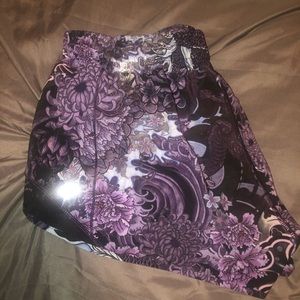 LULULEMON hotty hot shorts